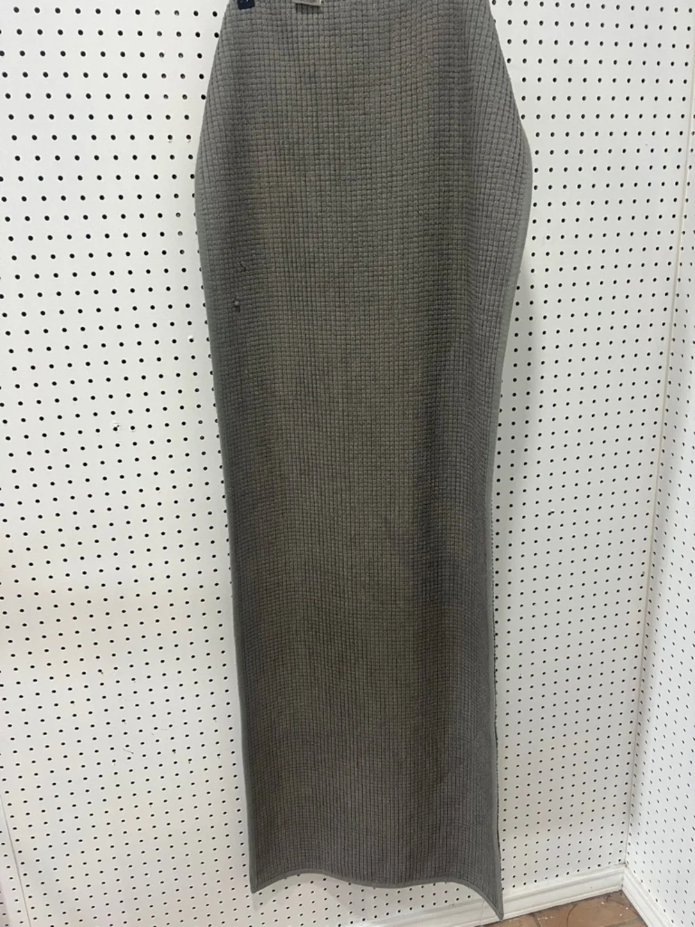 Sleek Gray Knit Maxi Skirt